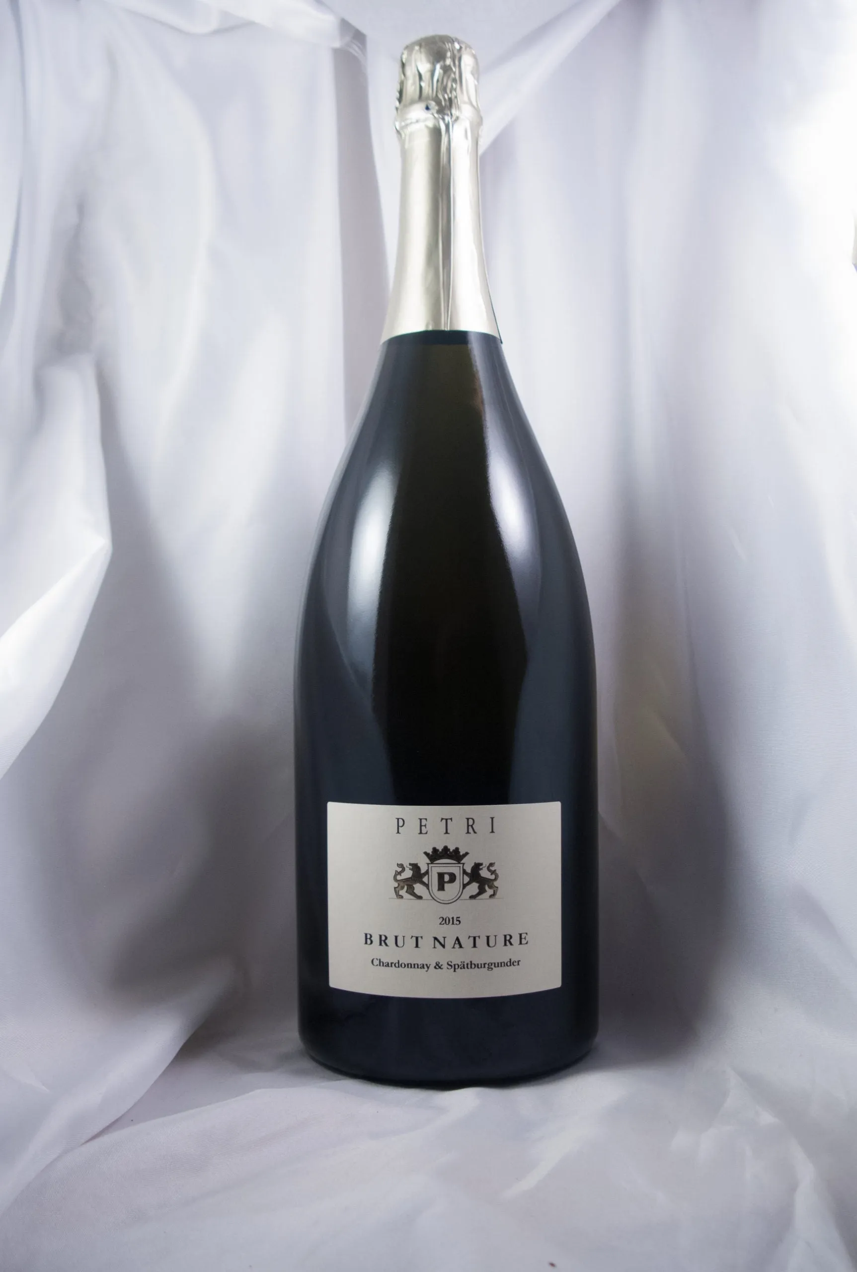 Flaske af Weingut Petri Brut Nature 2015